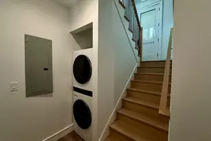 4243 N Damen Ave, Chicago, IL 60618 - Photo 12