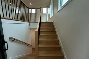 4243 N Damen Ave, Chicago, IL 60618 - Photo 8