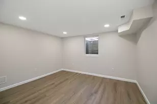 195 N Michigan Ave, Bradley, IL 60915 - Photo 24