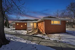 5220 State Rd, Burbank, IL 60459 - Photo 12