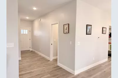 715 Rapp Drive, Mahomet, IL 61853 - Photo 6