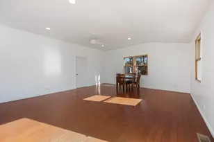 [Address not provided], Carol Stream, IL 60188 - Photo 10