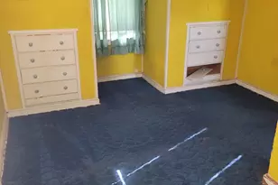 10055 S Oglesby Ave, Chicago, IL 60617 - Photo 6