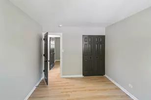 118 Windsor Ln, Glendale Heights, IL 60139 - Photo 10