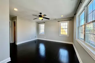 9210 S Trumbull Ave, Evergreen Park, IL 60805 - Photo 14