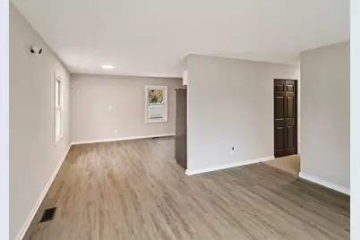 21704 Clyde Avenue, Sauk Village, IL 60411 - Photo 4