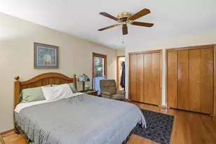 219 N Prospect St, Roselle, IL 60172 - Photo 12