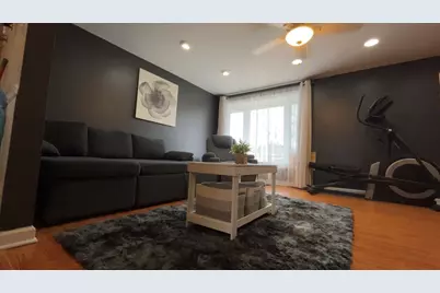 8948 S Main Street, Hometown, IL 60456 - Photo 6