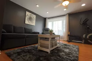 8948 S Main St, Hometown, IL 60456 - Photo 6