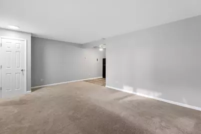 6256 W 64th Place #202, Chicago, IL 60638 - Photo 14