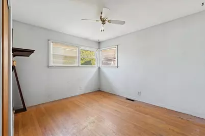 4506 Main Street, Skokie, IL 60076 - Photo 12