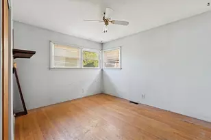 4506 Main St, Skokie, IL 60076 - Photo 12