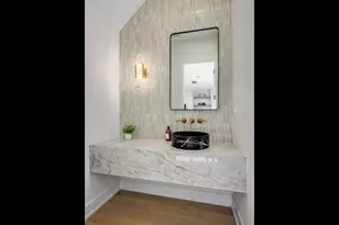 1412 N Elk Grove Ave, Chicago, IL 60622 - Photo 12