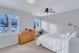 530 Mark Ln, Downers Grove, IL 60516 - Photo 26