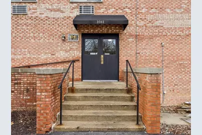 1041 N Mill Street #307, Naperville, IL 60563 - Photo 18