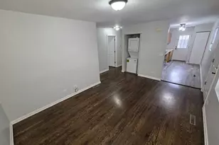 34 Cardinal Ln, Carpentersville, IL 60110 - Photo 6