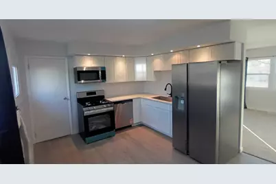 1307 Glenwood Road, Bloomington, IL 61704 - Photo 6