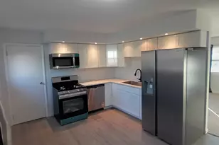 1307 Glenwood Rd, Bloomington, IL 61704 - Photo 6