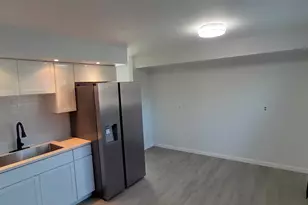 1307 Glenwood Rd, Bloomington, IL 61704 - Photo 8