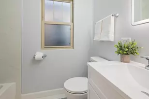 8040 S Harvard Ave, Chicago, IL 60620 - Photo 16