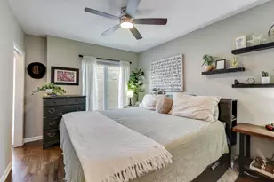 1145 W Newport Ave, Chicago, IL 60657 - Photo 12