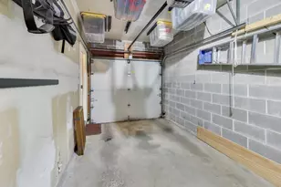 1145 W Newport Ave, Chicago, IL 60657 - Photo 28