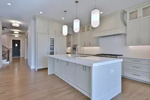 456 Elm St, Elmhurst, IL 60126 - Photo 10