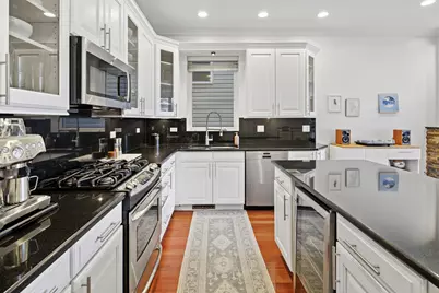 1423 N Artesian Avenue #1, Chicago, IL 60622 - Photo 8