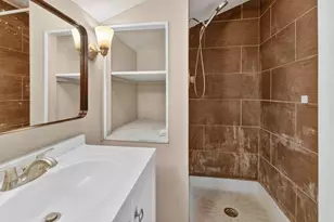 5016 Oak Center Dr, Oak Lawn, IL 60453 - Photo 32