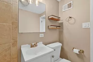 5016 Oak Center Dr, Oak Lawn, IL 60453 - Photo 22