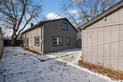 5016 Oak Center Drive, Oak Lawn, IL 60453 - Photo 10