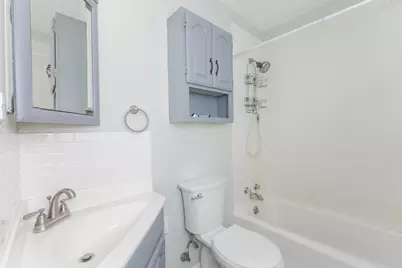 334 E Baker Street, Bloomington, IL 61701 - Photo 22