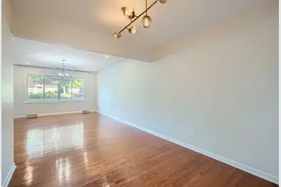 271 S Cedar Avenue, Wood Dale, IL 60191 - Photo 10