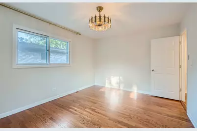 271 S Cedar Avenue, Wood Dale, IL 60191 - Photo 14