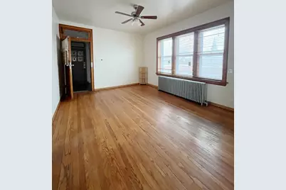 2724 W Pope John Paul II Drive #2R, Chicago, IL 60632 - Photo 4