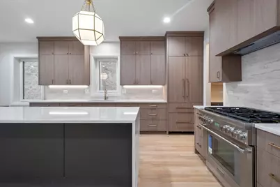 2435 N Clybourn Avenue #1N, Chicago, IL 60614 - Photo 8