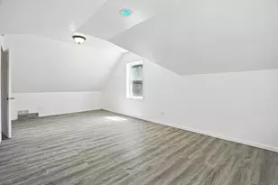 228 E 141st St, Dolton, IL 60419 - Photo 10