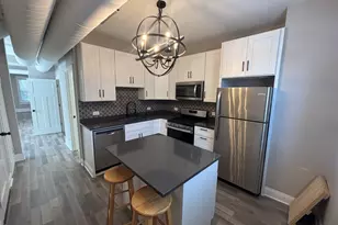 2015 N Bingham St, Chicago, IL 60647 - Photo 12