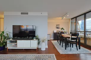 10 E Ontario St, Chicago, IL 60611 - Photo 8