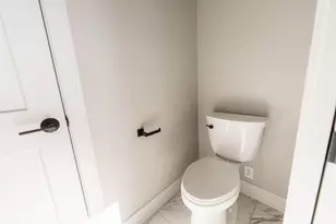 734 Independence Ave, Sycamore, IL 60178 - Photo 40