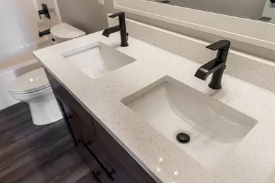 734 Independence Avenue, Sycamore, IL 60178 - Photo 24