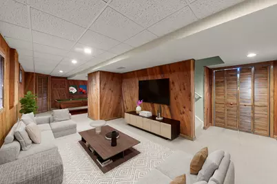 825 Evergreen Avenue, Glen Ellyn, IL 60137 - Photo 24