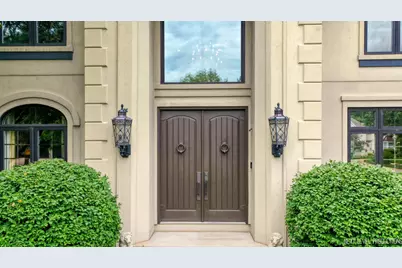 203 Settlers Court, Naperville, IL 60565 - Photo 2