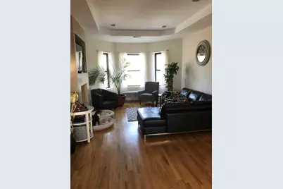 5756 N Campbell Avenue #2, Chicago, IL 60659 - Photo 2