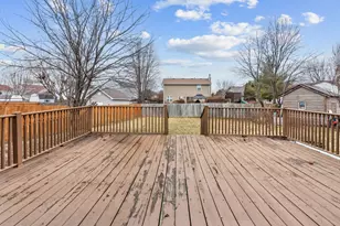 1229 Yellowpine Dr, Aurora, IL 60506 - Photo 16