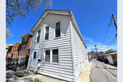 2631 S Shields Avenue, Chicago, IL 60616 - Photo 1