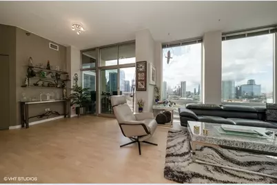 [Address not provided], Chicago, IL 60654 - Photo 10