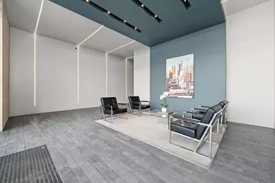 367 W Locust Street #304, Chicago, IL 60610 - Photo 2