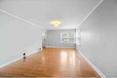523 Eklund Avenue, Geneva, IL 60134 - Photo 8