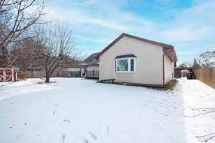 317 Arapahoe Trail, Carol Stream, IL 60188 - Photo 16